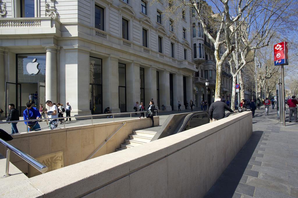Letsgo Paseo De Gracia Barcelona Exterior foto